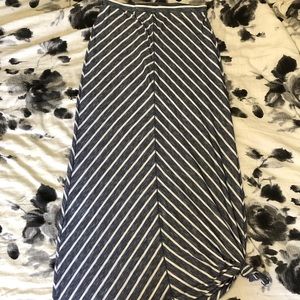 Chevron Maxi skirt